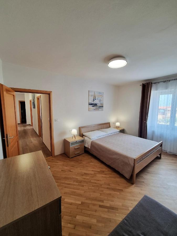 Apartments Valentina Umag Ngoại thất bức ảnh