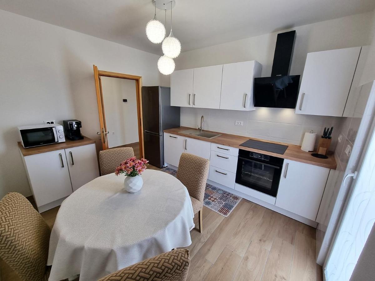 Apartments Valentina Umag Ngoại thất bức ảnh